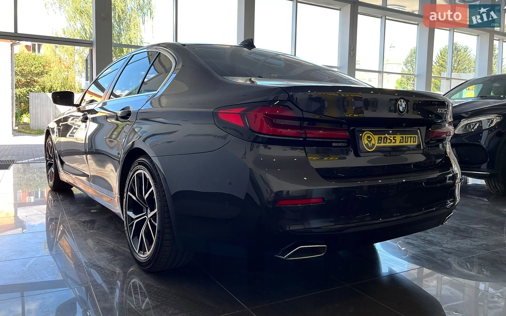 2020 BMW 5er - мініатюра 5