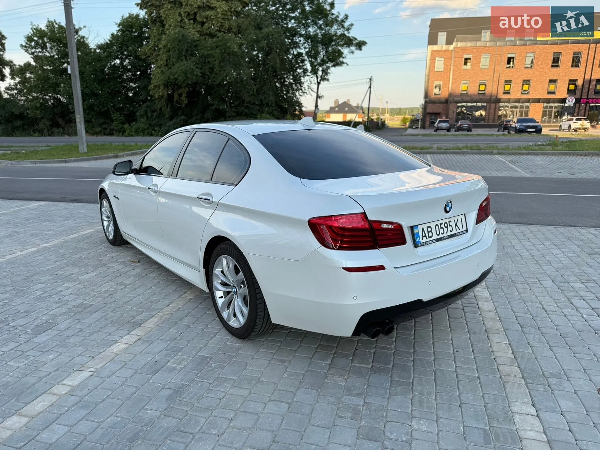 2016 BMW 5er - мініатюра 9