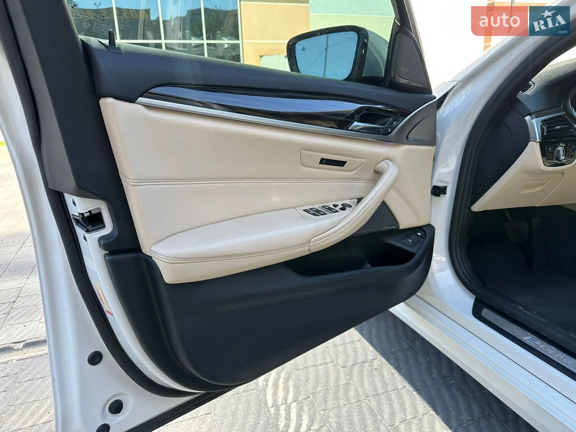 2017 BMW 5er - мініатюра 8