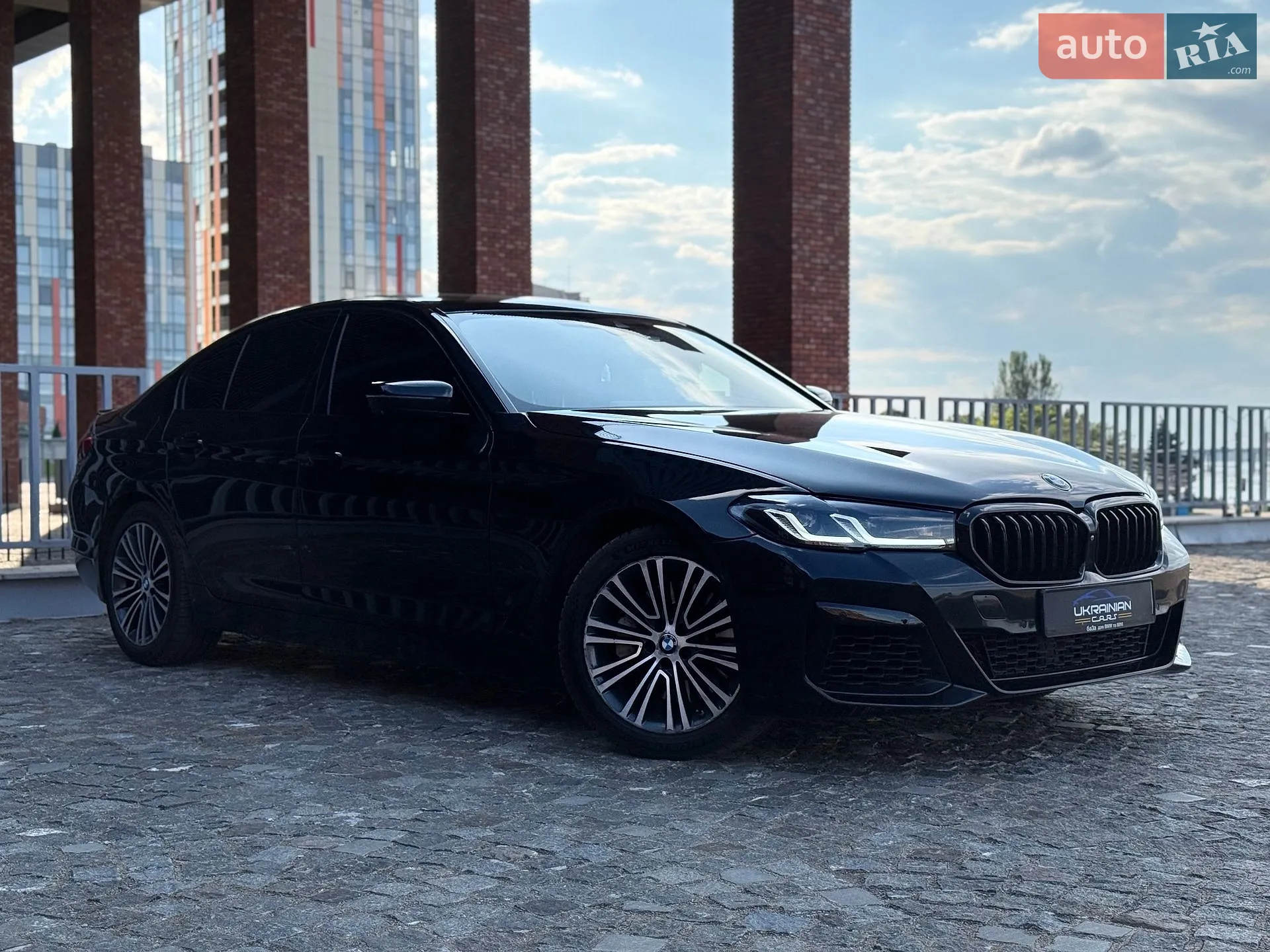 2017 BMW 5er - мініатюра 2