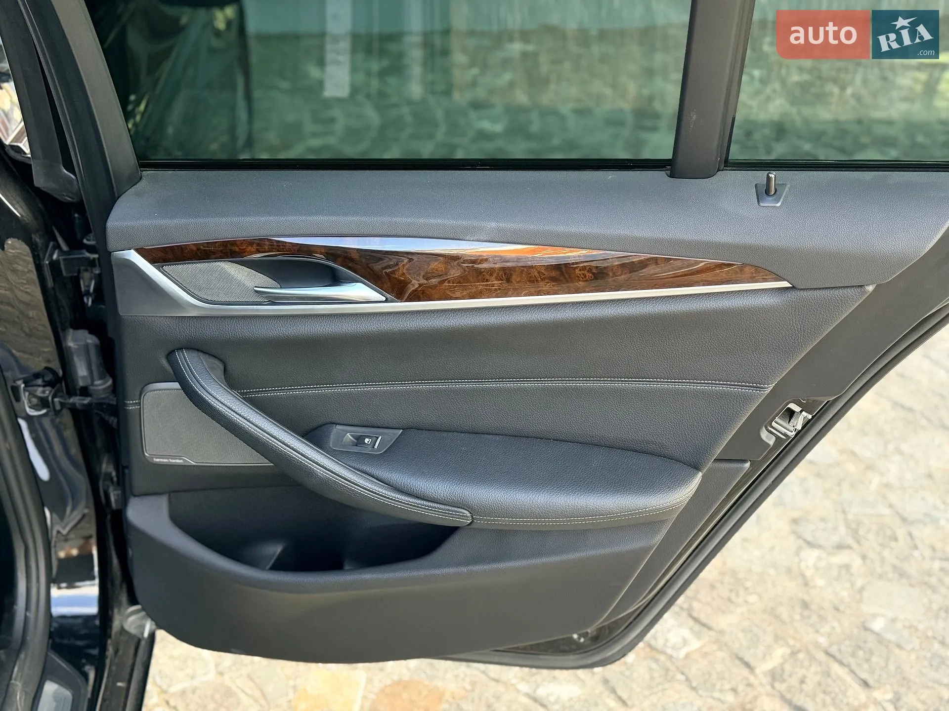 2017 BMW 5er - мініатюра 31