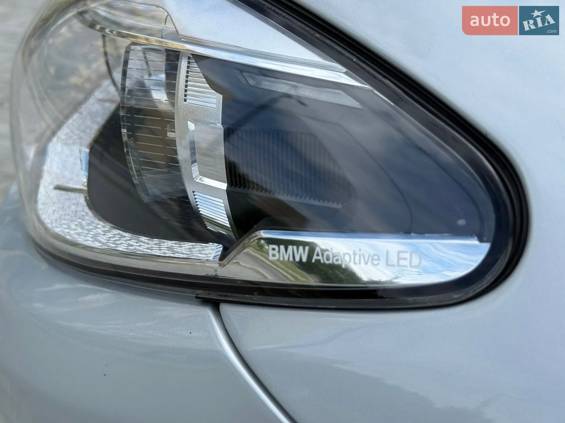 BMW 5 Series 2015 VIN WBA5E710XGG156530 фото оголошення 16 з 38