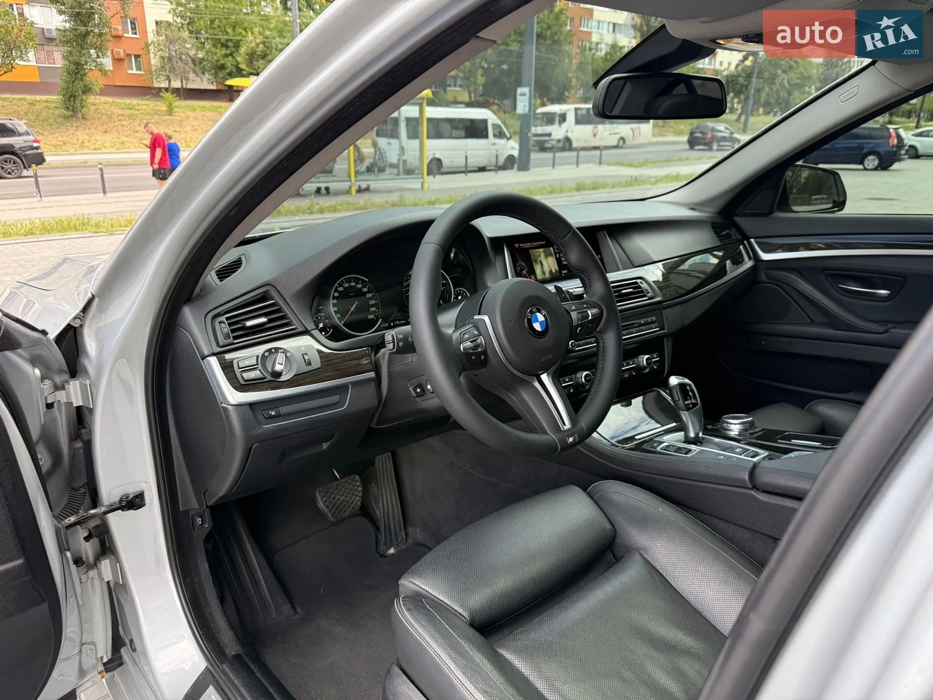 BMW 5 Series 2015 VIN WBA5E710XGG156530 фото оголошення 21 з 38