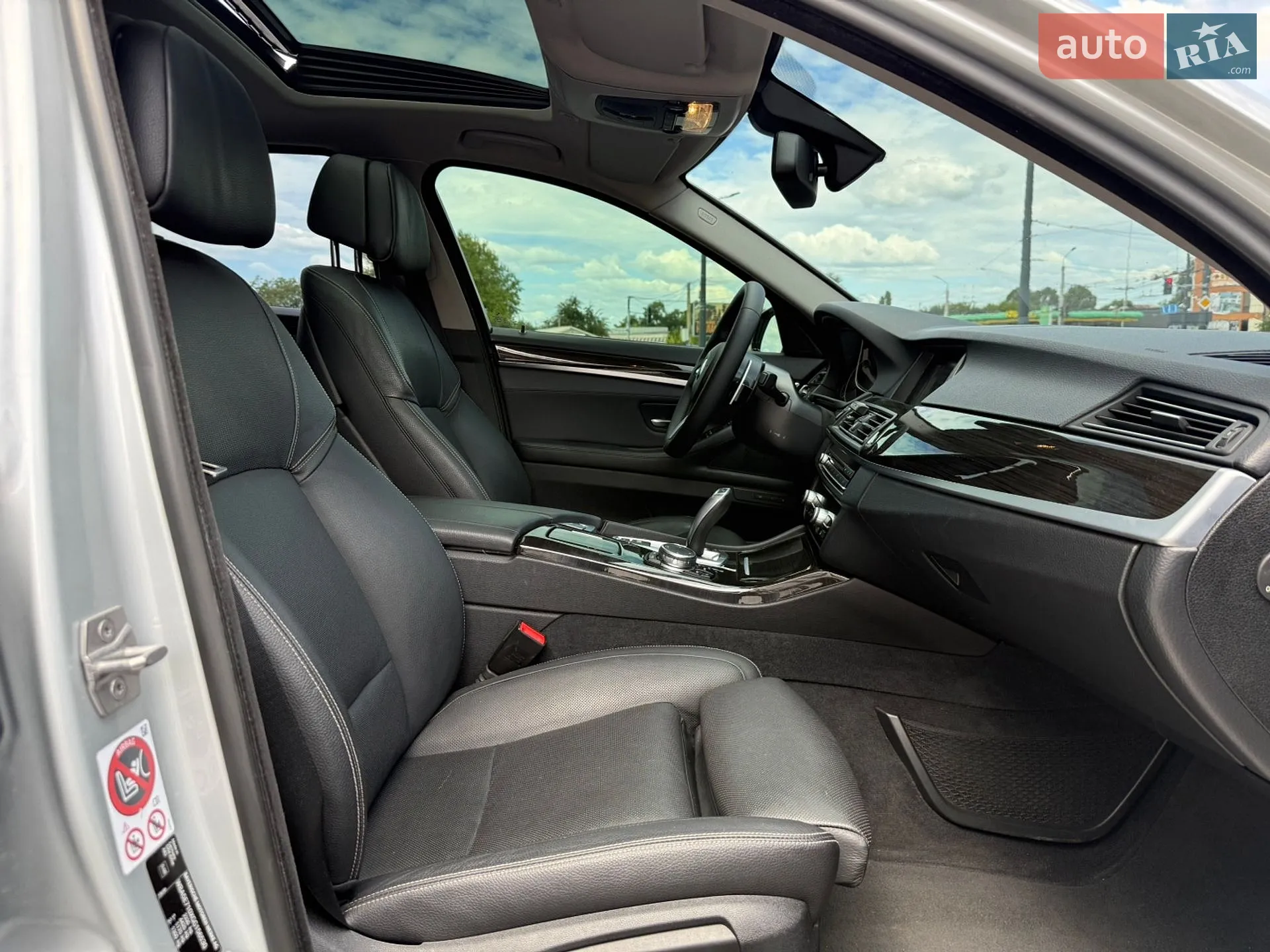 BMW 5 Series 2015 VIN WBA5E710XGG156530 фото оголошення 23 з 38