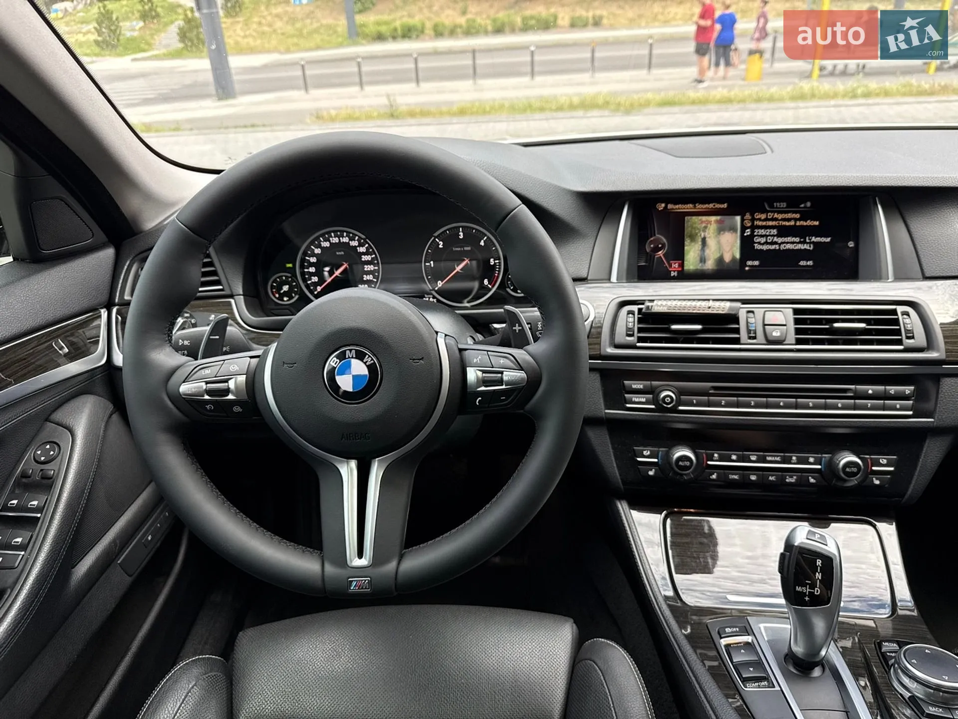 BMW 5 Series 2015 VIN WBA5E710XGG156530 фото оголошення 29 з 38