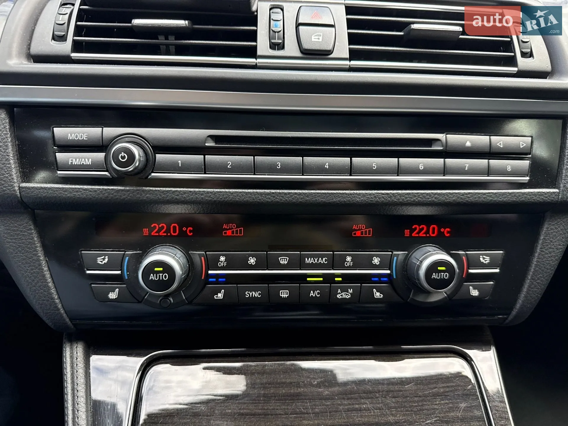 BMW 5 Series 2015 VIN WBA5E710XGG156530 фото оголошення 32 з 38
