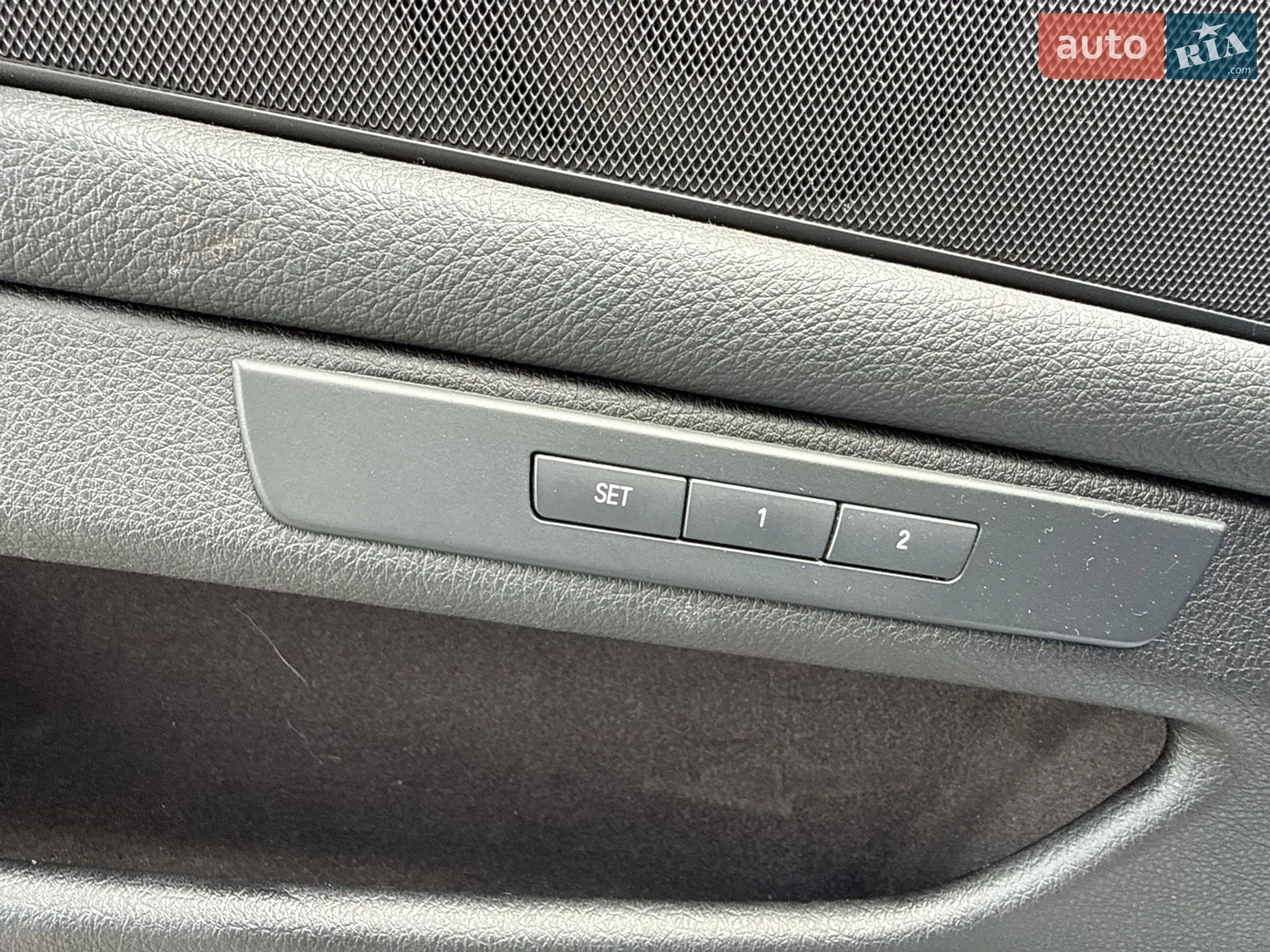BMW 5 Series 2015 VIN WBA5E710XGG156530 фото оголошення 33 з 38