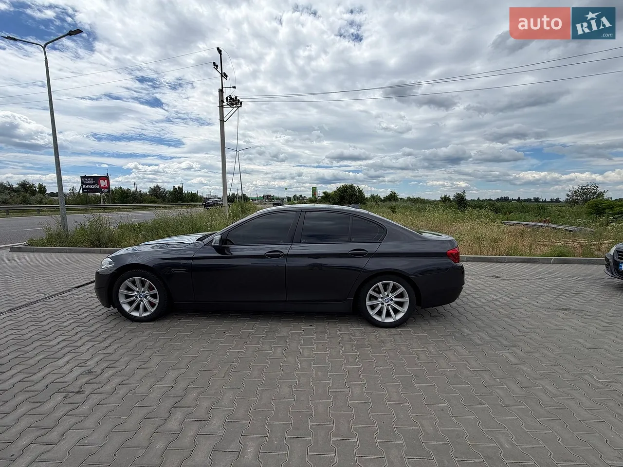 2013 BMW 5er - мініатюра 18