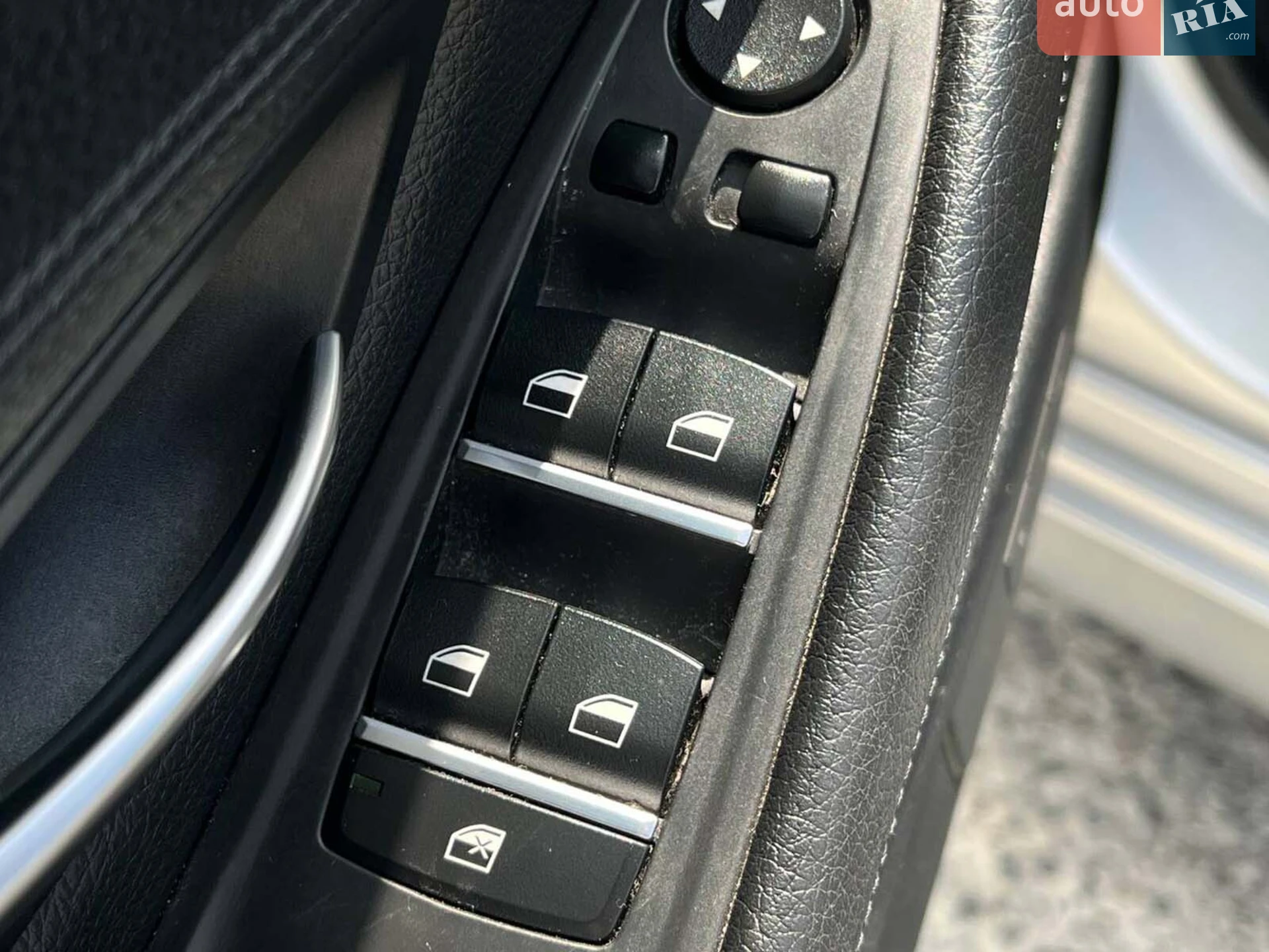 2012 BMW 5er - мініатюра 14