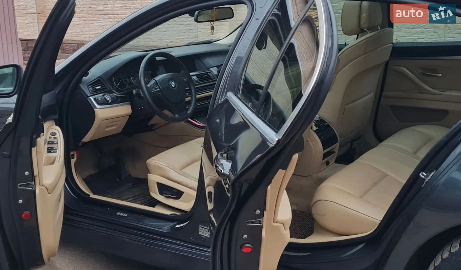 2012 BMW 5er - мініатюра 13
