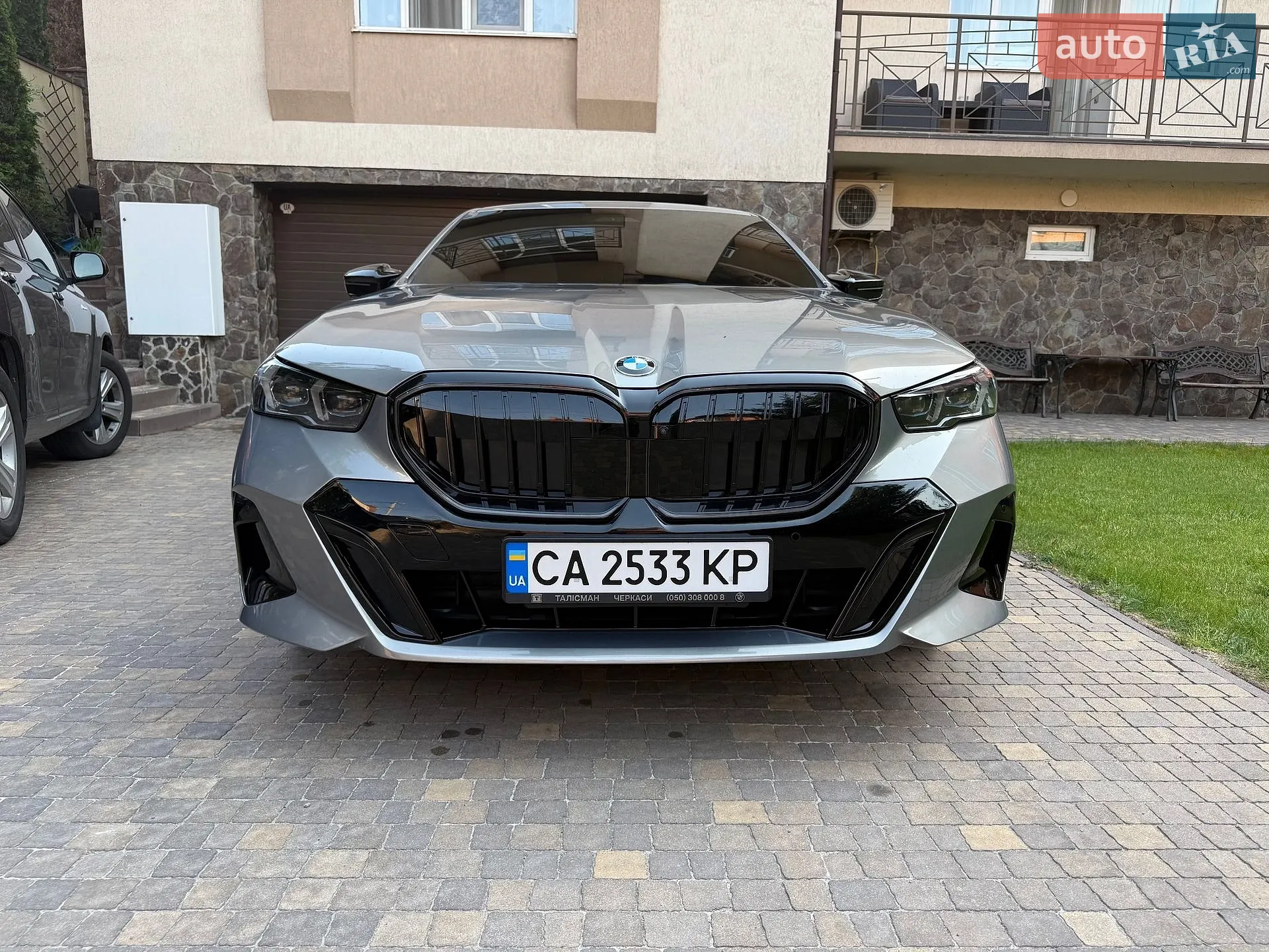 2023 BMW 5er - мініатюра 5