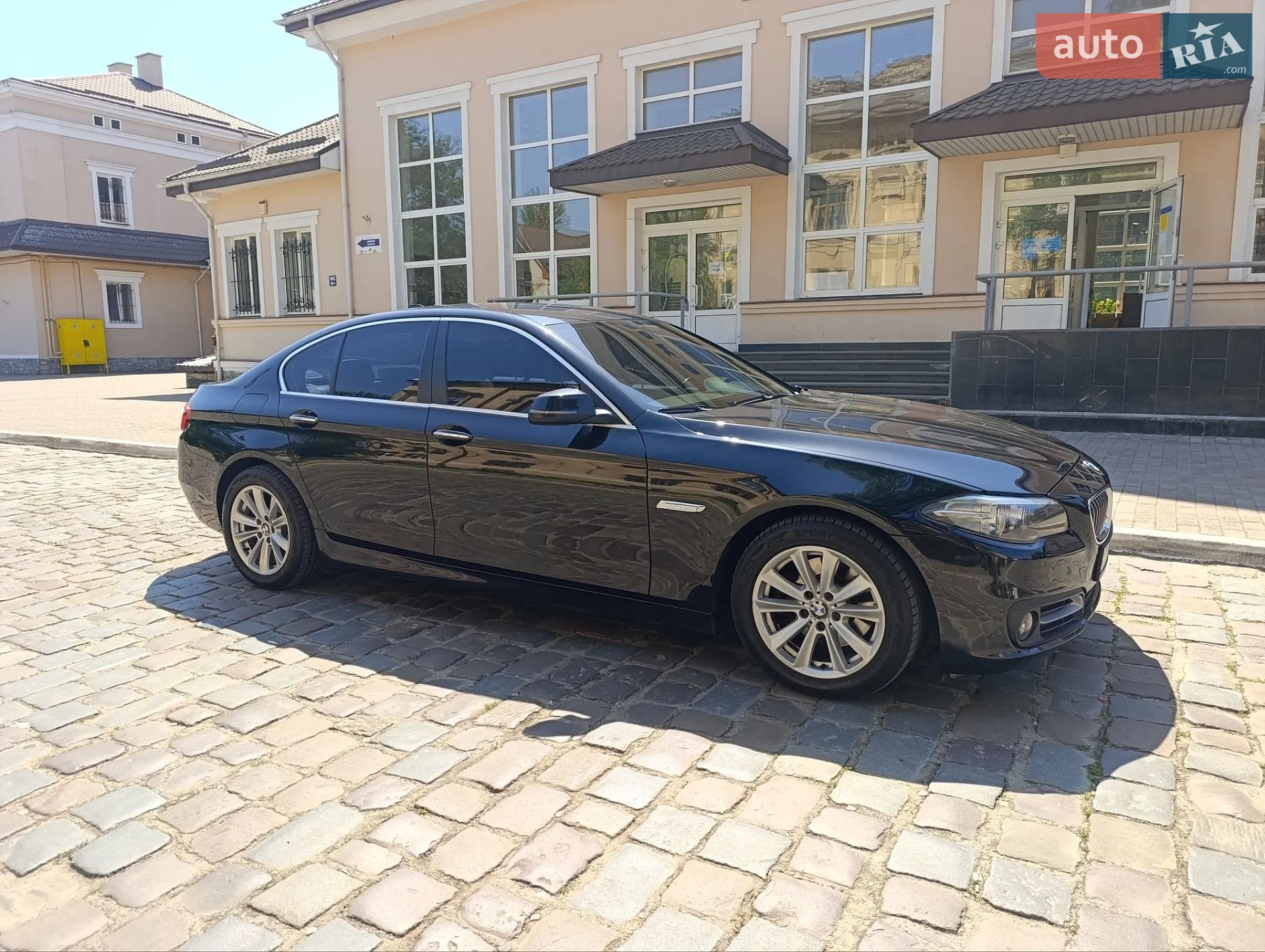 2016 BMW 5er - мініатюра 12