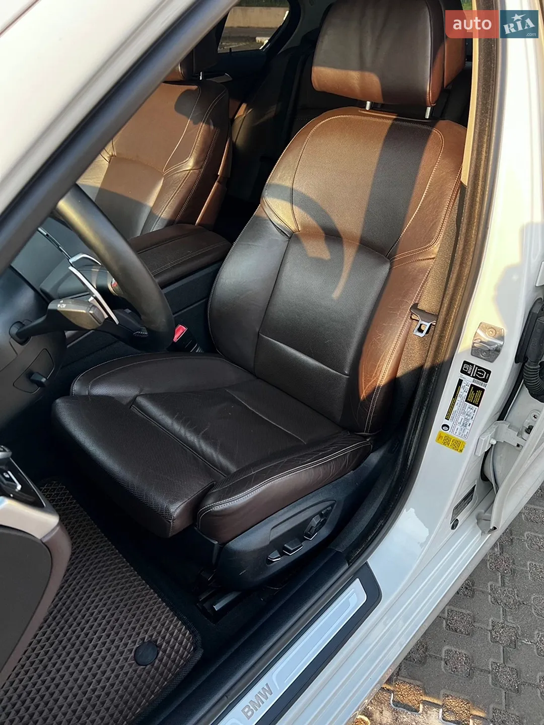 2014 BMW 5er - мініатюра 10