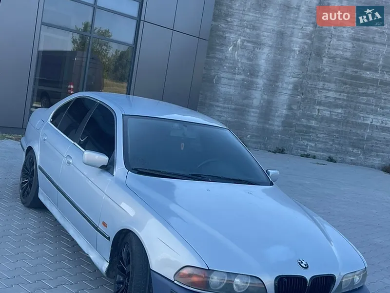 BMW 5 Series 1997 VIN WBADB6100D1057227 фото оголошення 18 з 47