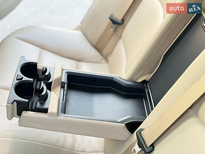 BMW 5 Series 2011 VIN WBAFU7C5XBC877351 фото оголошення 29 з 80