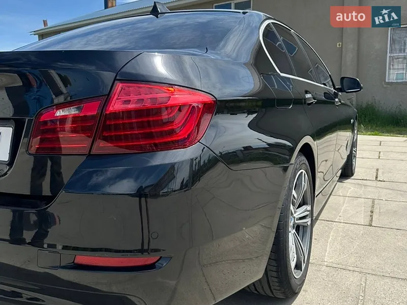 BMW 5 Series 2014 VIN WBA5C11030D035686 фото оголошення 10 з 77
