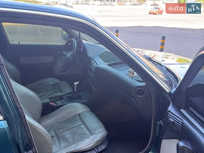 BMW 5 Series 1990 VIN WBAHB51070BD19621 фото оголошення 9 з 41