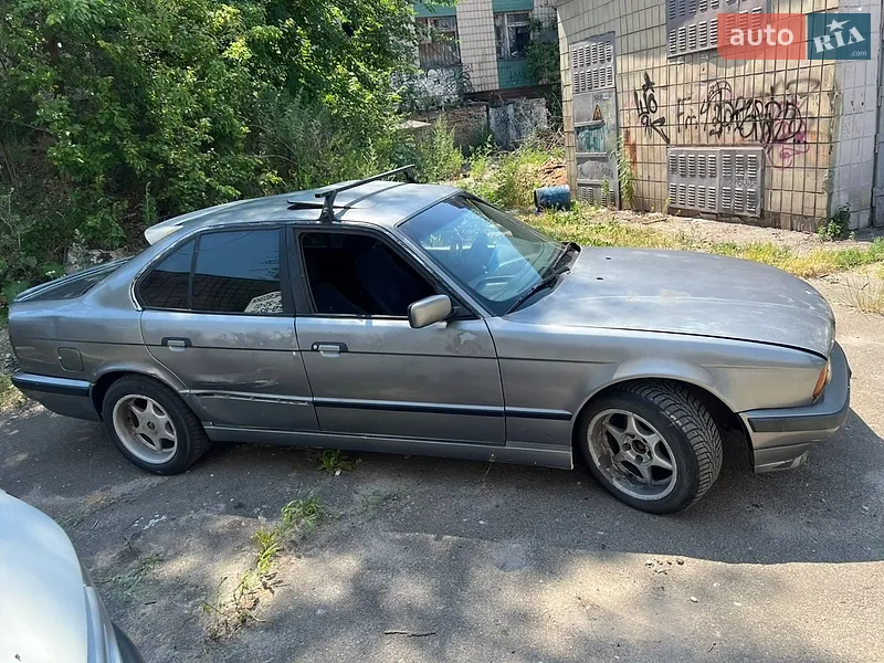 BMW 5 Series 1994 VIN WBAHE11010GE15778 фото оголошення 8 з 51
