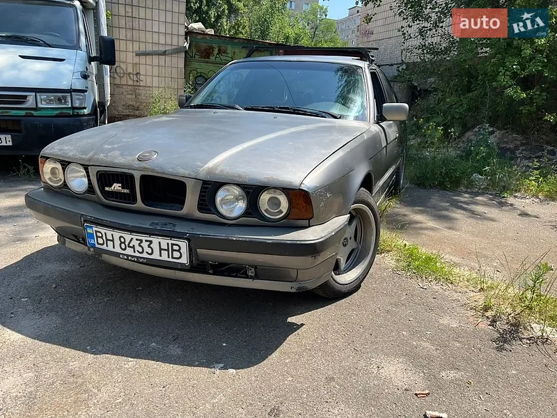 BMW 5 Series 1994 VIN WBAHE11010GE15778 фото оголошення 5 з 51