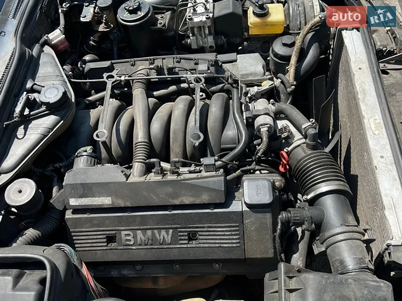 BMW 5 Series 1994 VIN WBAHE11010GE15778 фото оголошення 17 з 51