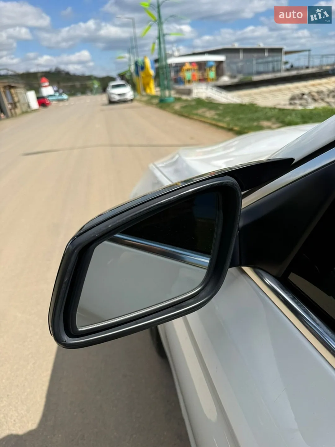 2012 BMW 5er - мініатюра 11