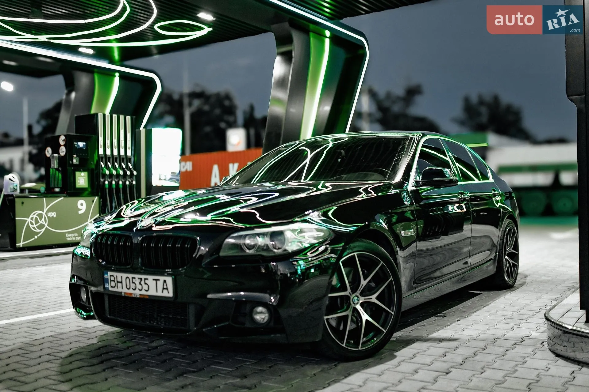 2013 BMW 5er - мініатюра 2