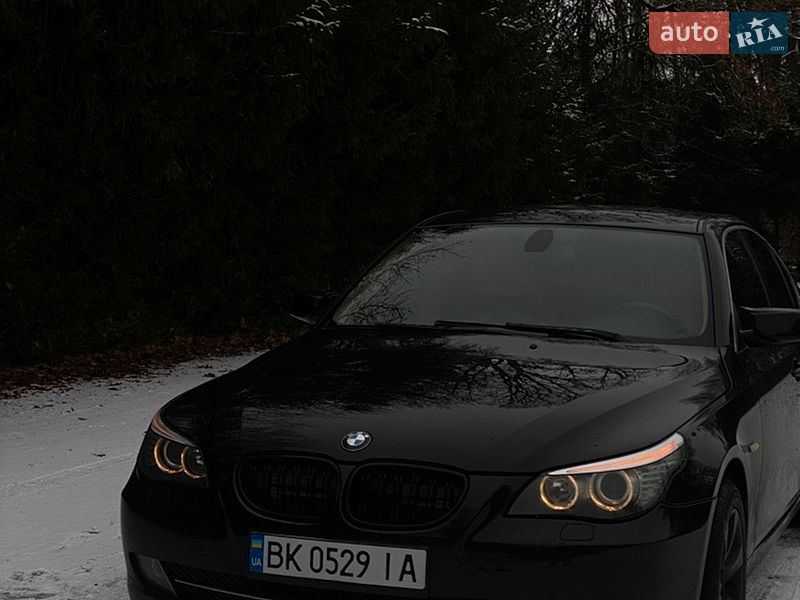 Седан BMW 5 Series 2008 в Березному