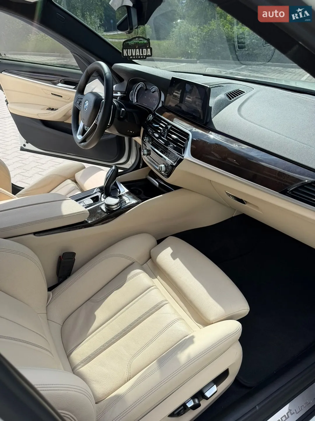 2017 BMW 5er - мініатюра 15