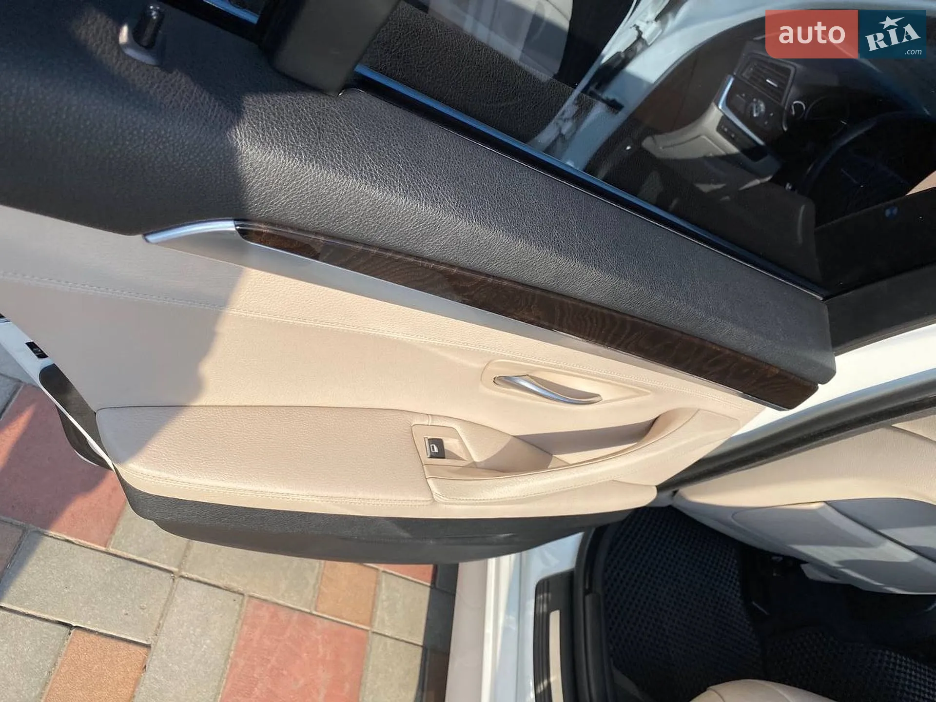 2013 BMW 5er - мініатюра 10