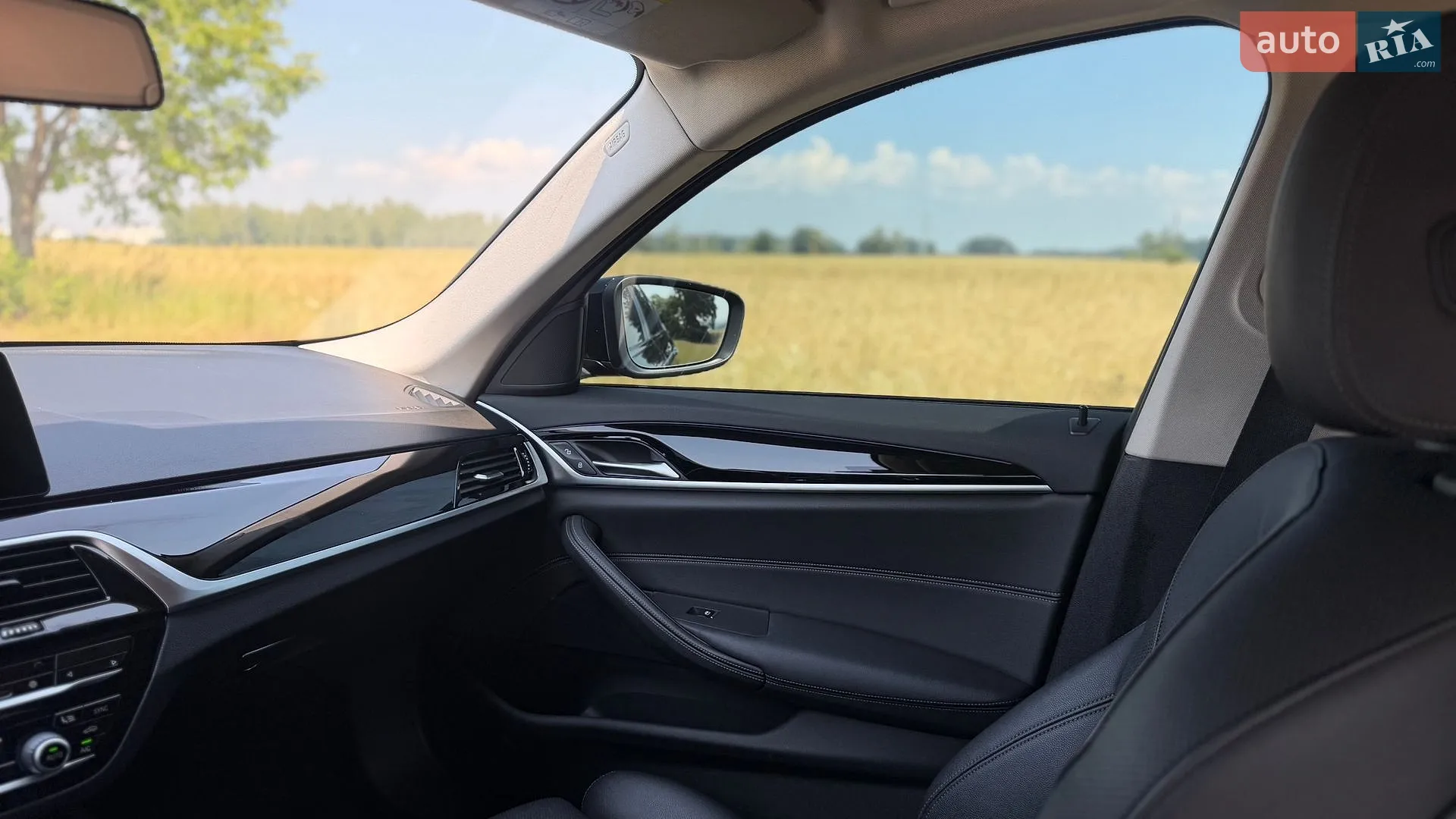 2020 BMW 5er - мініатюра 19