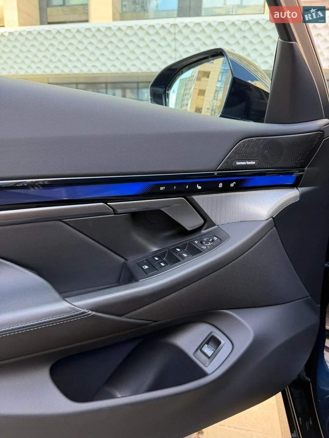 2024 BMW 5er - мініатюра 18