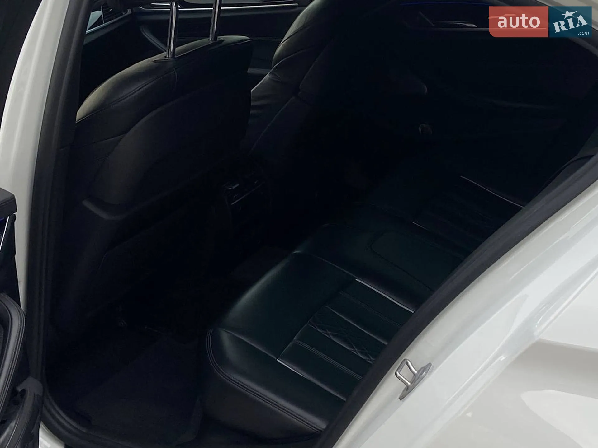 2017 BMW 5er - мініатюра 26