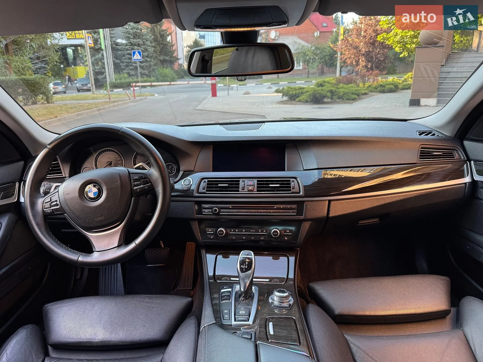2012 BMW 5er - мініатюра 25