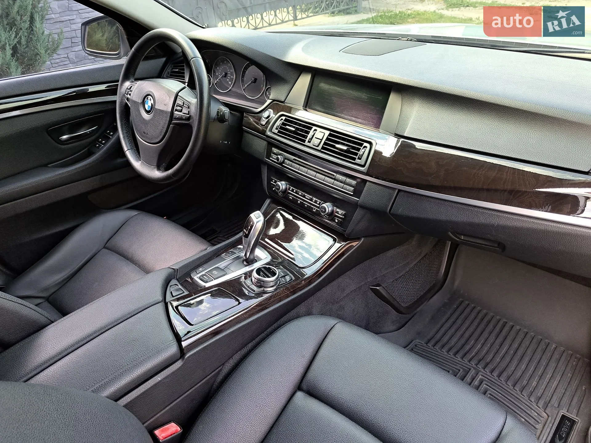 2011 BMW 5er - мініатюра 12