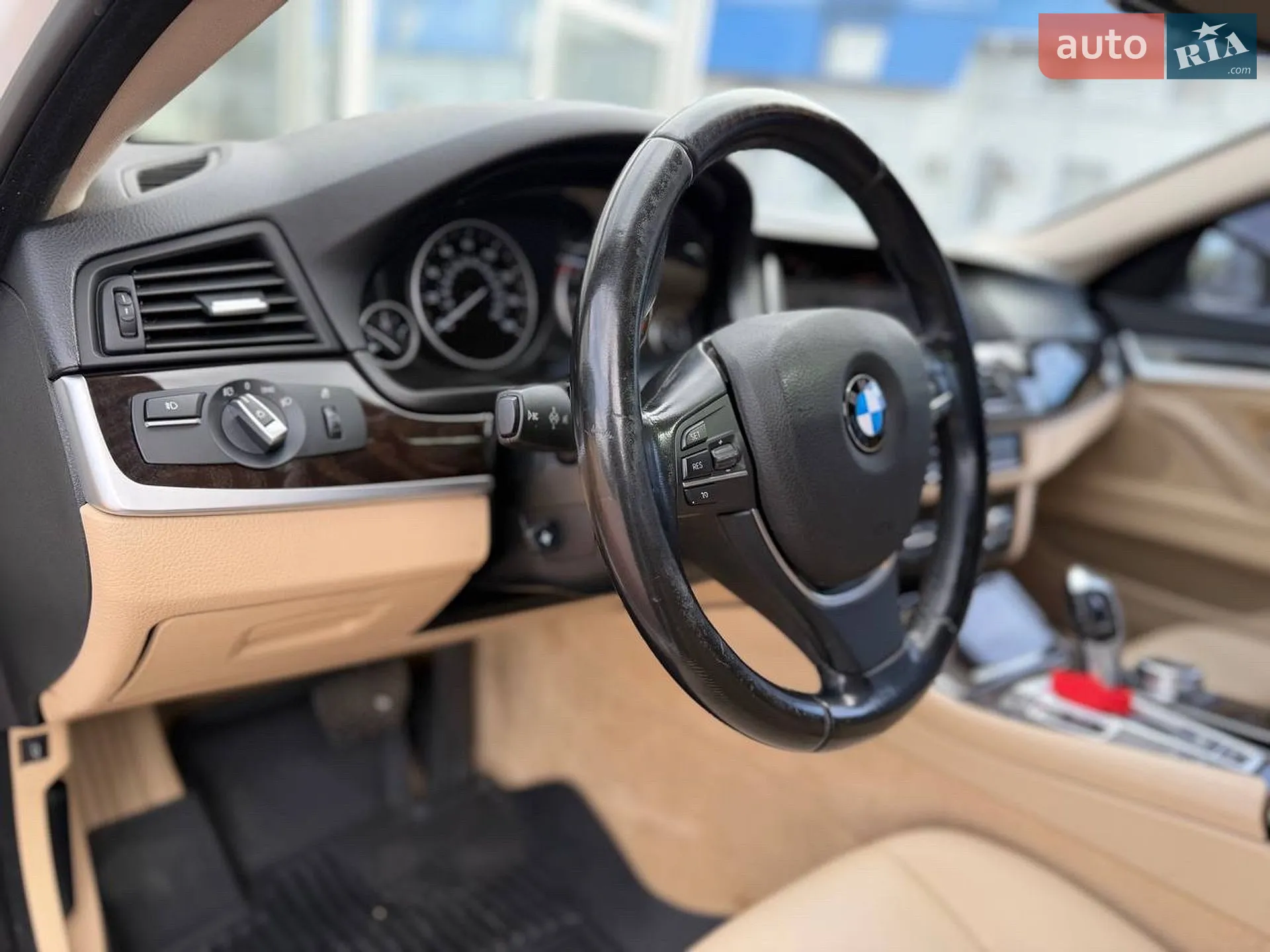 2014 BMW 5er - мініатюра 9