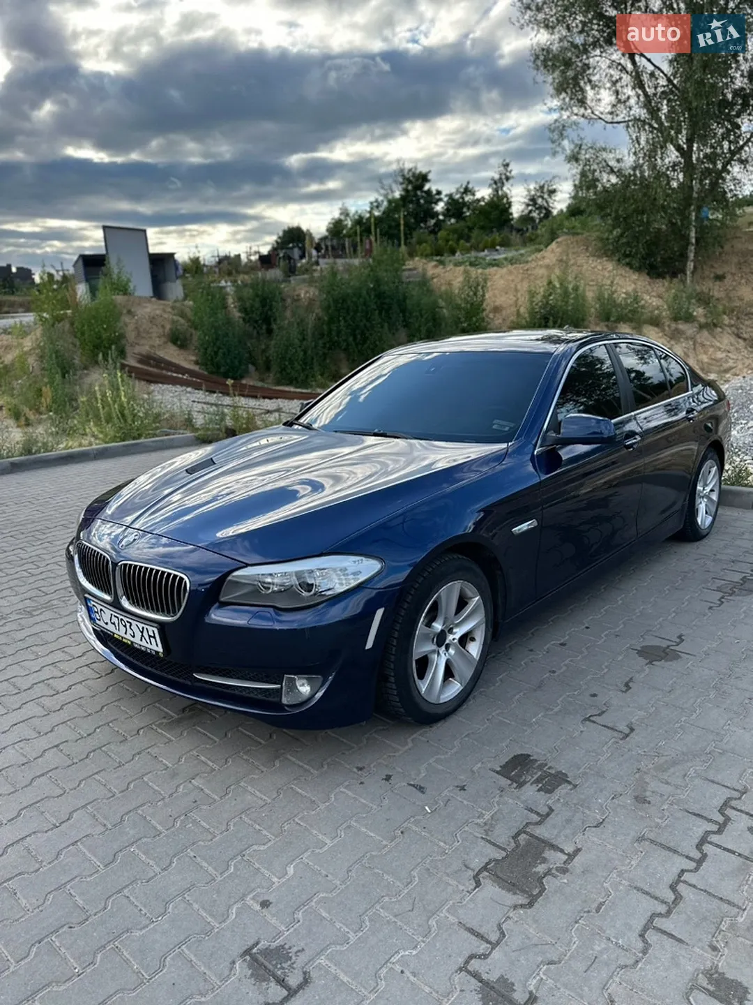 2013 BMW 5er - мініатюра 2