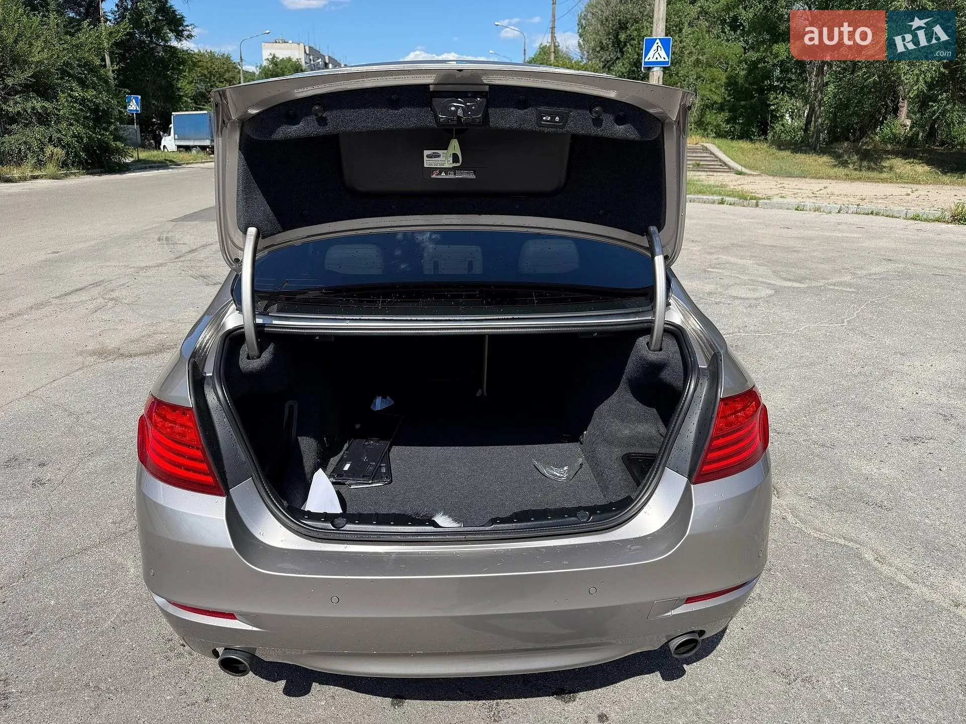 2016 BMW 5er - мініатюра 15