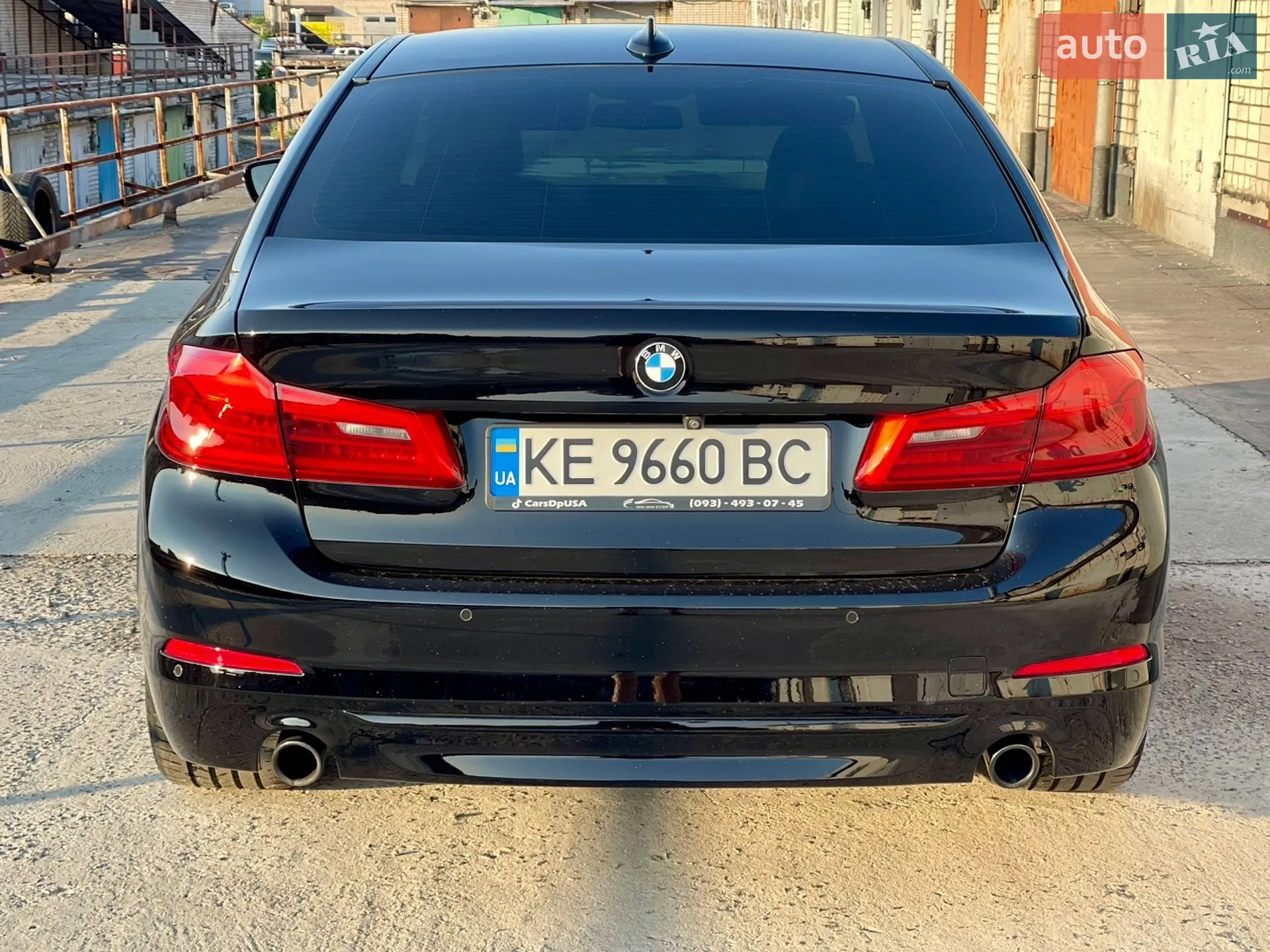 2017 BMW 5er - мініатюра 5