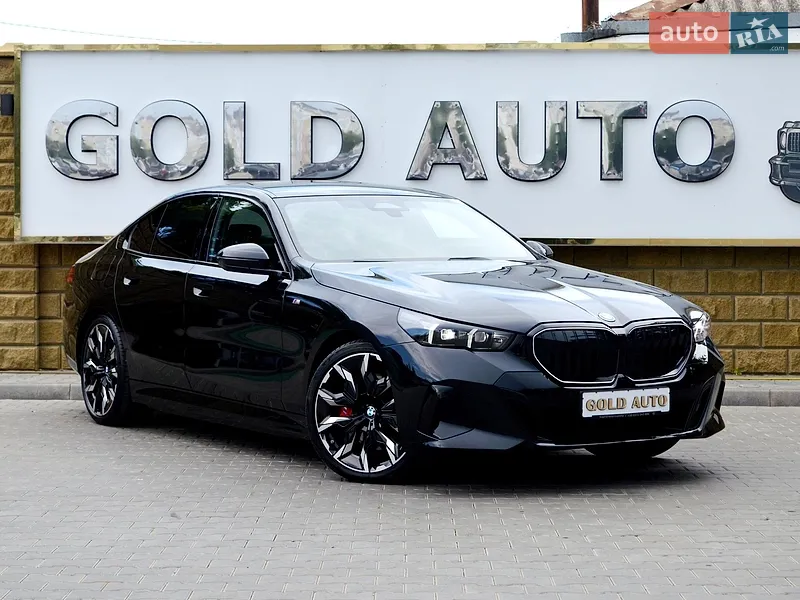 BMW 5 Series 2025