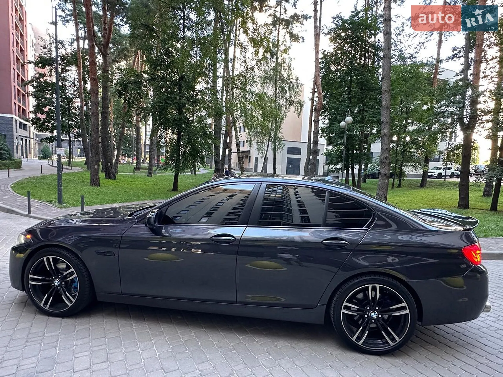 2013 BMW 5er - мініатюра 19