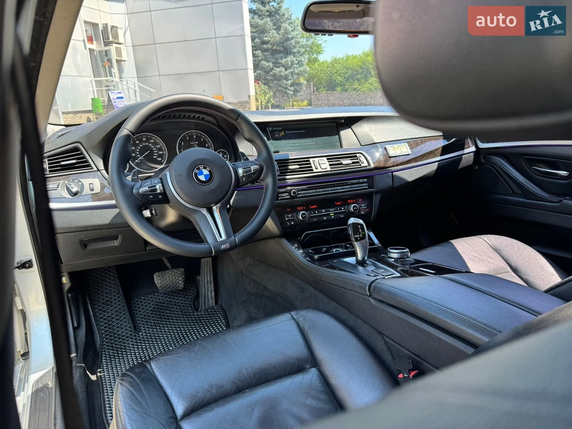 2010 BMW 5er - мініатюра 19
