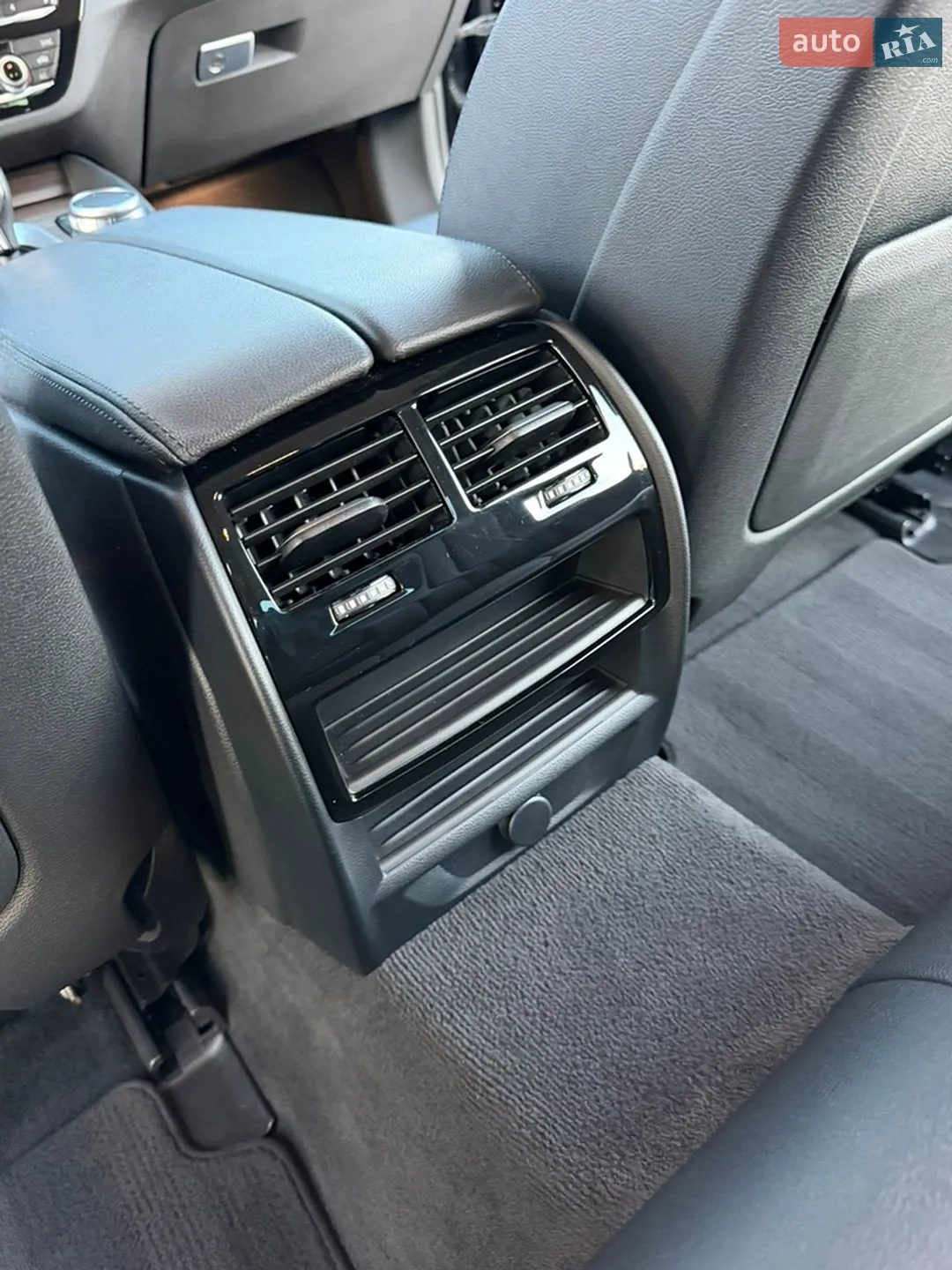 2017 BMW 5er - мініатюра 13