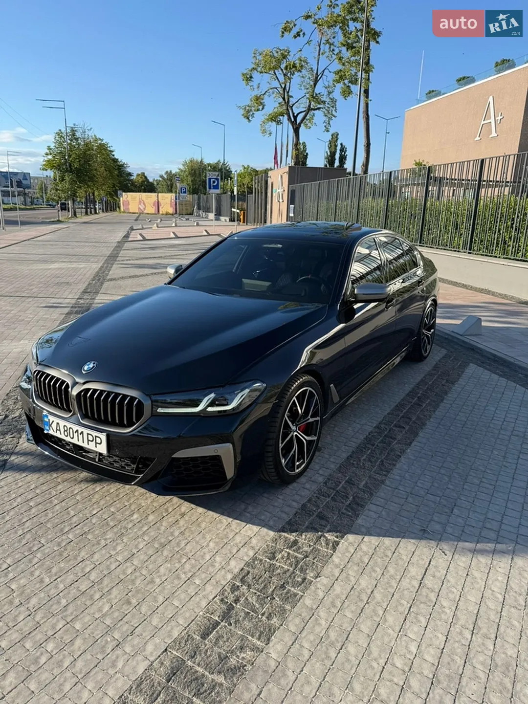 2020 BMW 5er - мініатюра 2