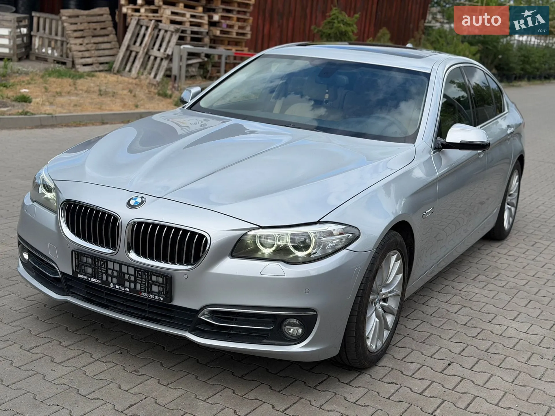 2015 BMW 5er - мініатюра 15