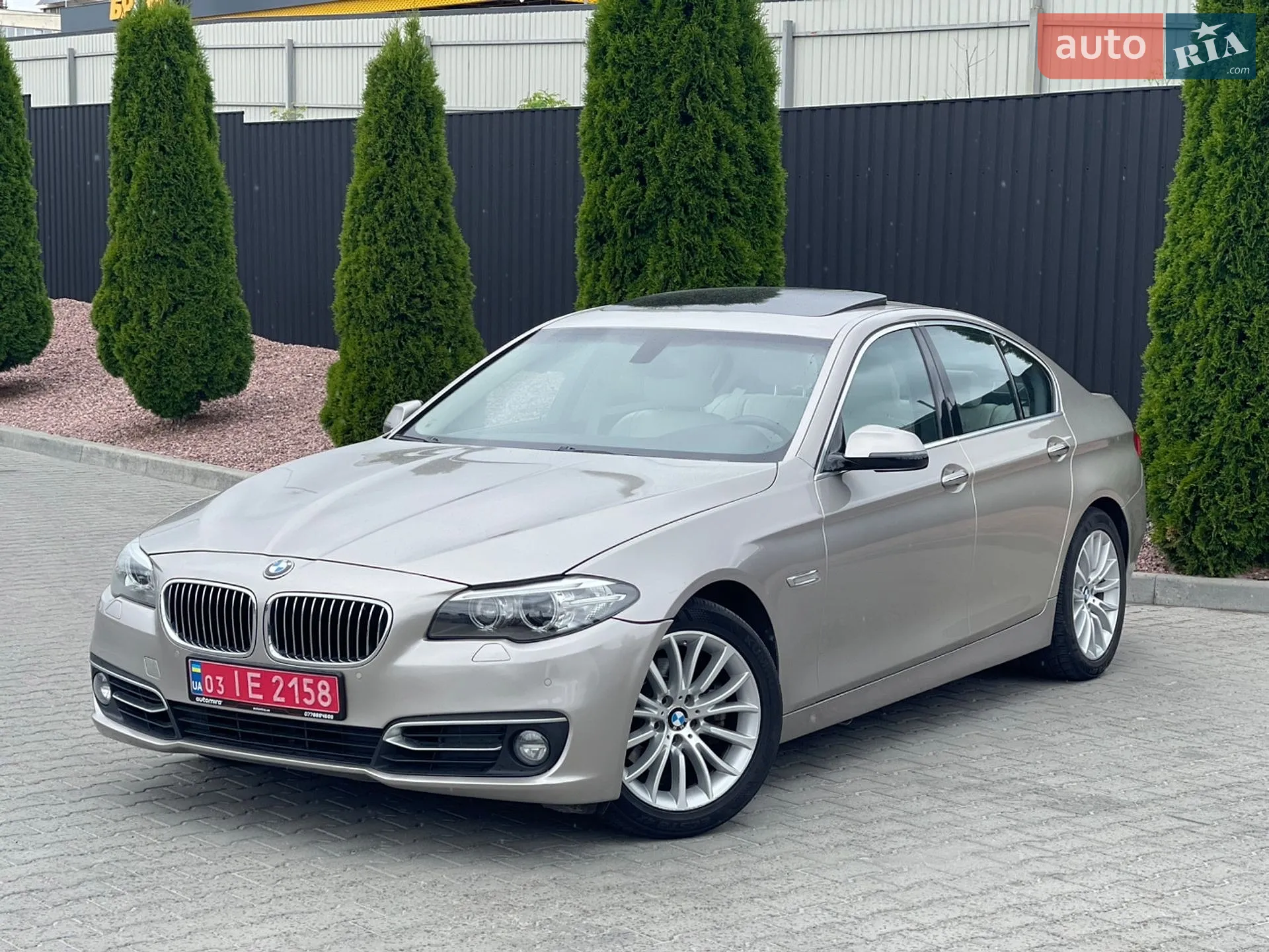 2014 BMW 5er - мініатюра 3