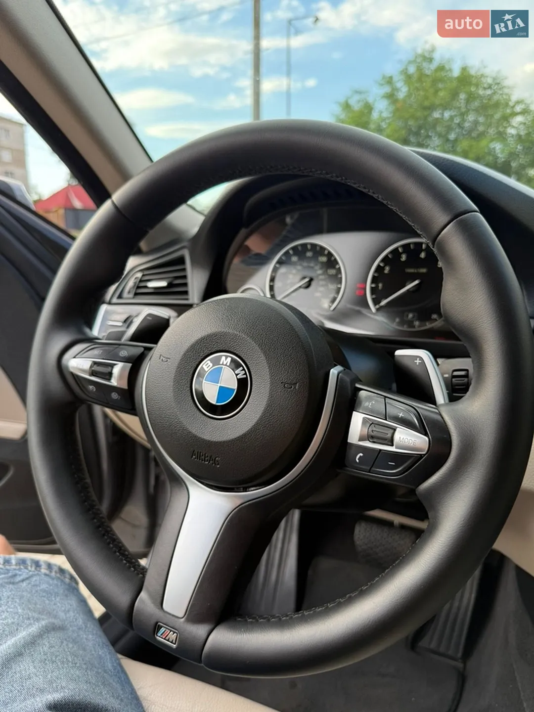 2012 BMW 5er - мініатюра 11