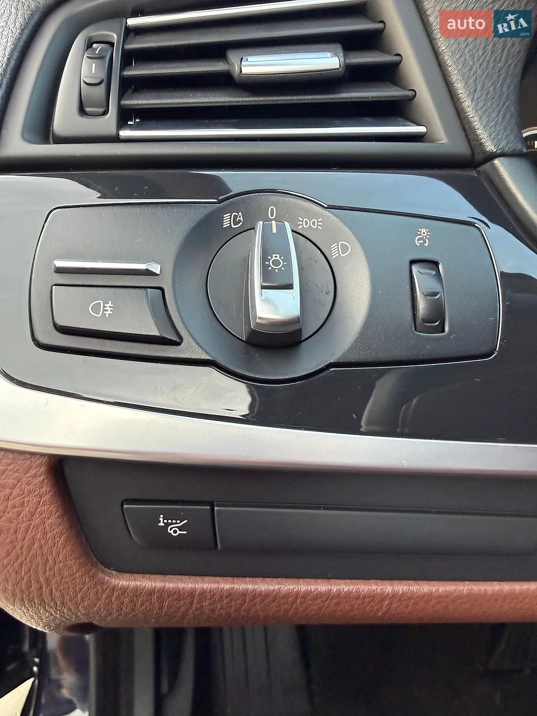 2014 BMW 5er - мініатюра 28