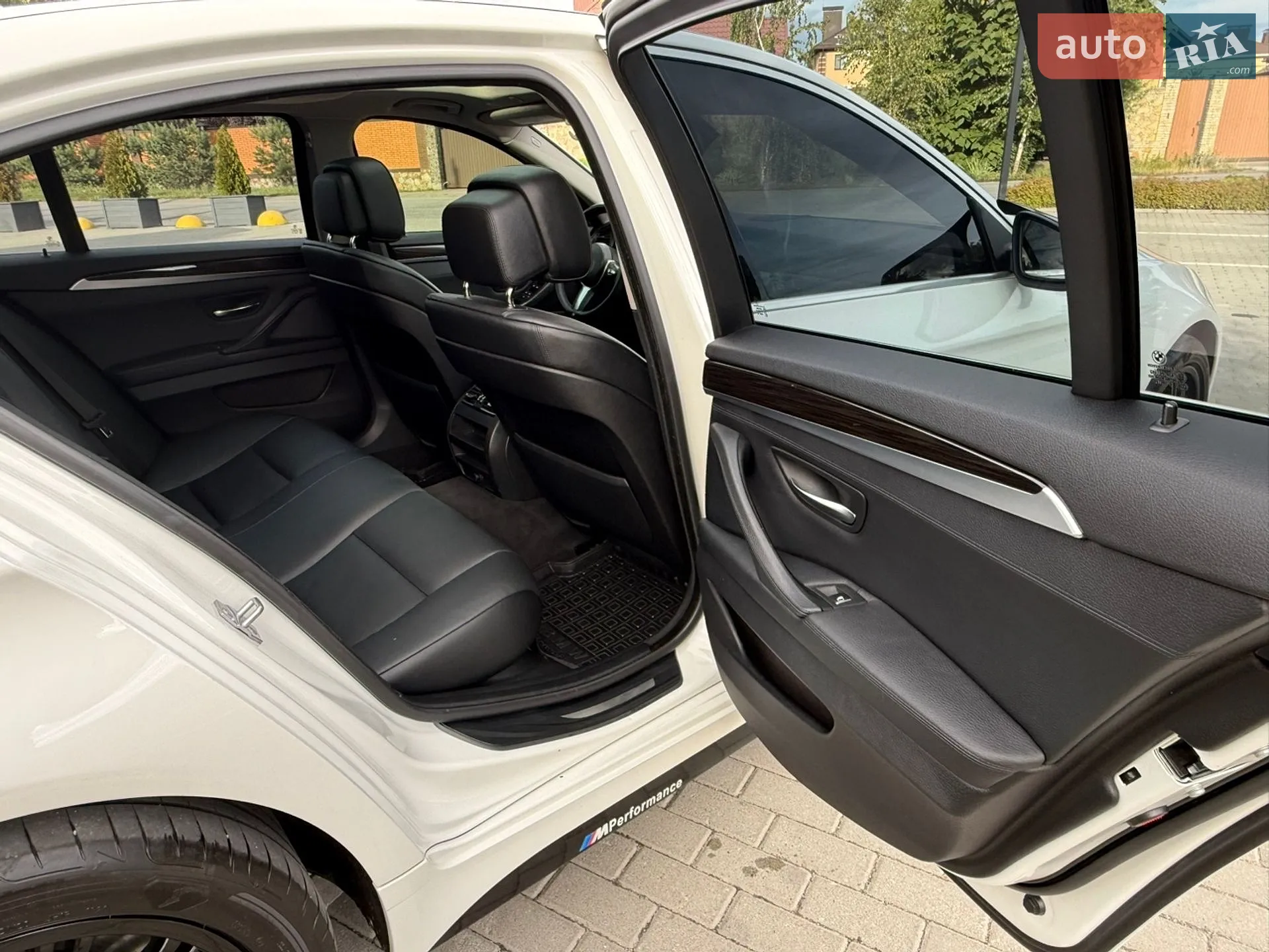 2013 BMW 5er - мініатюра 26