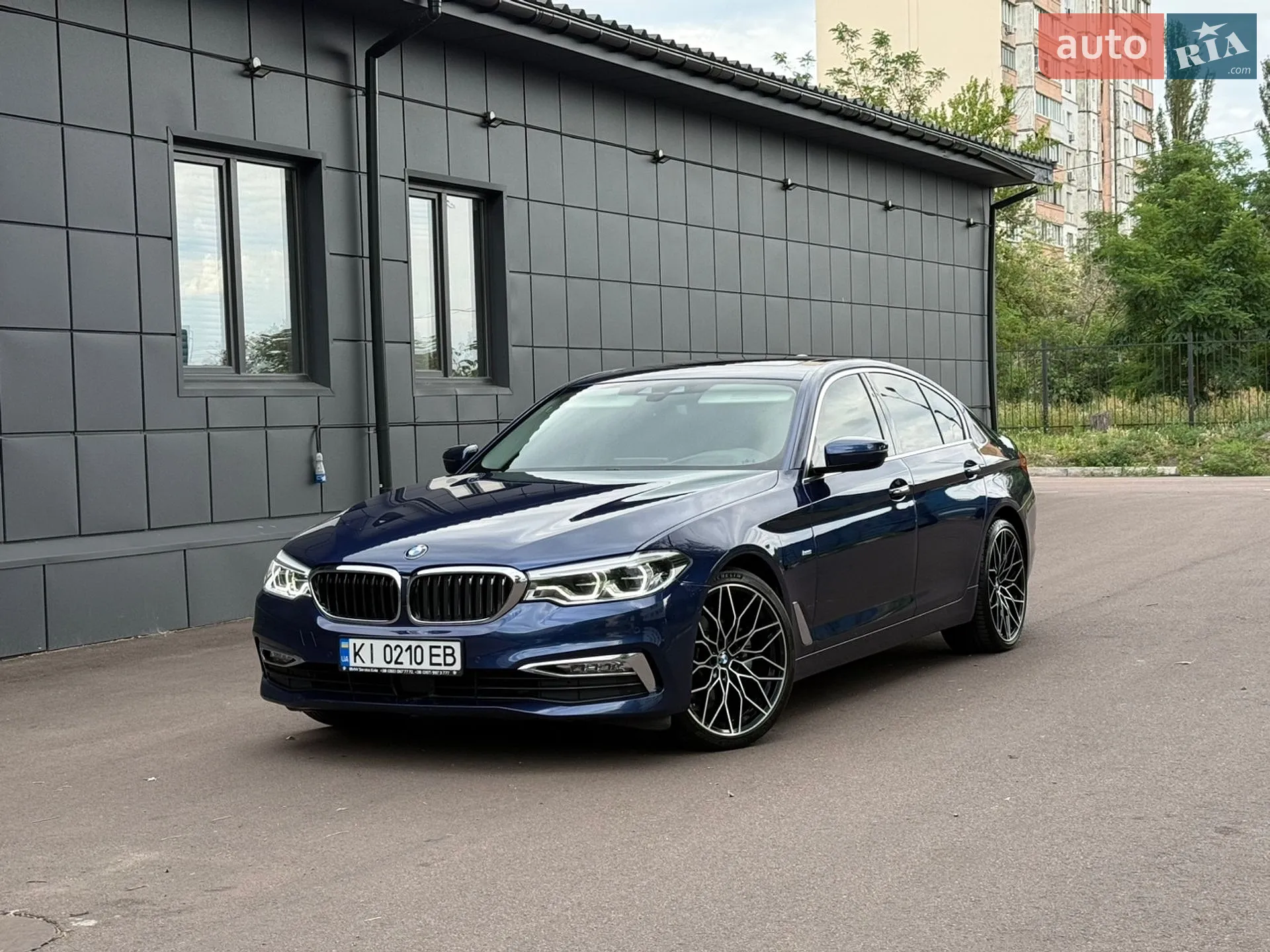 2018 BMW 5er - мініатюра 2