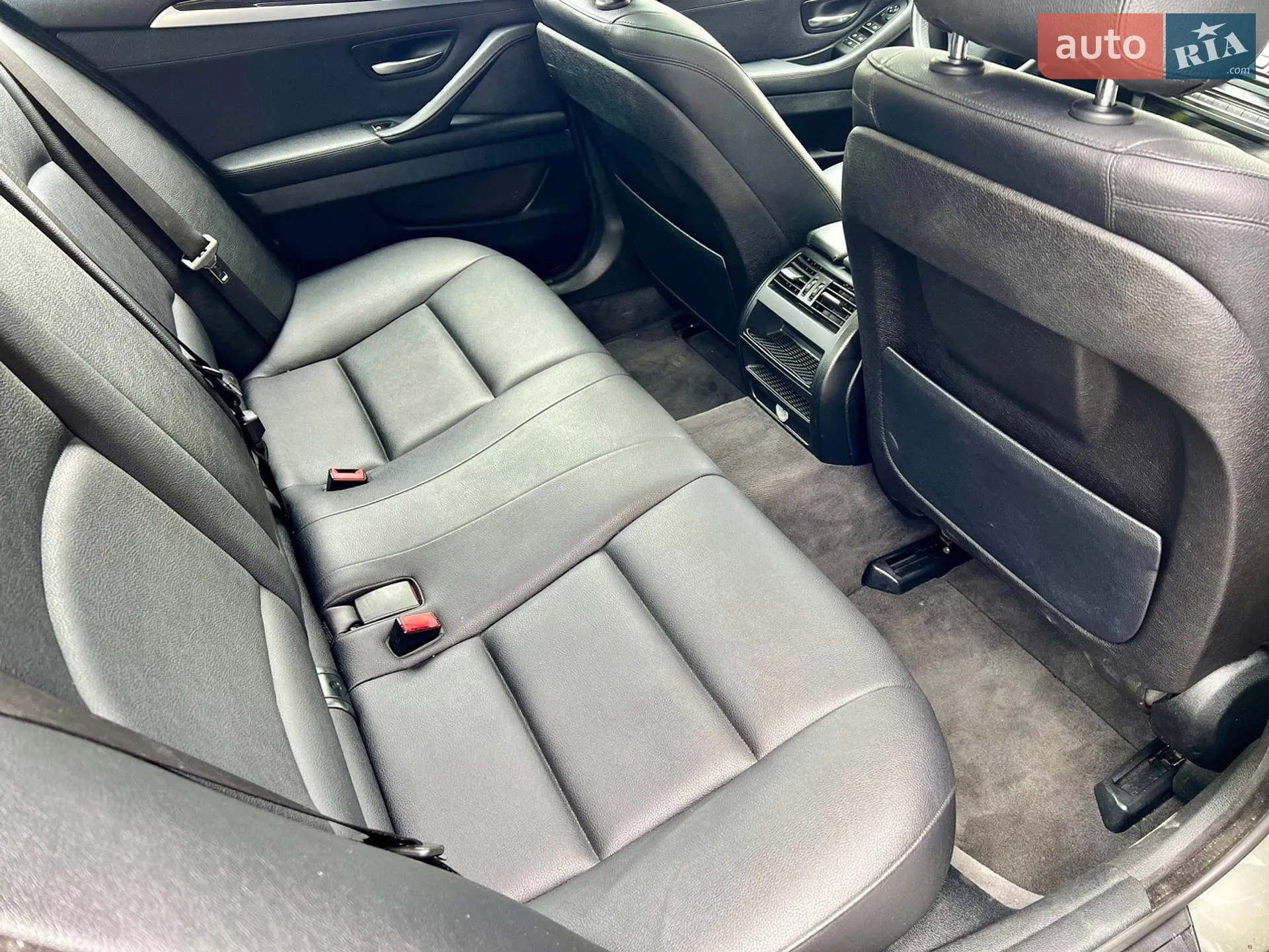 2014 BMW 5er - мініатюра 16